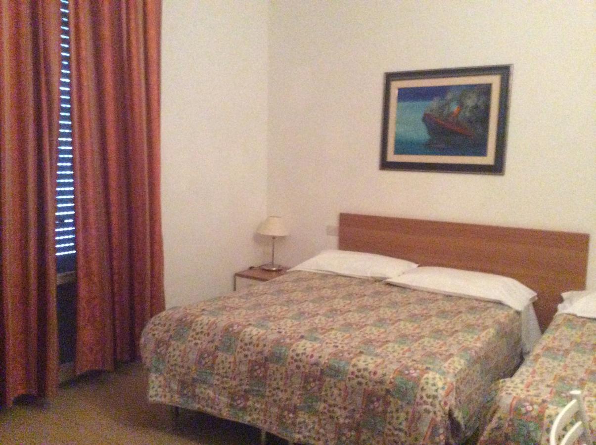 Hotel Rex Chianciano Terme Eksteriør billede